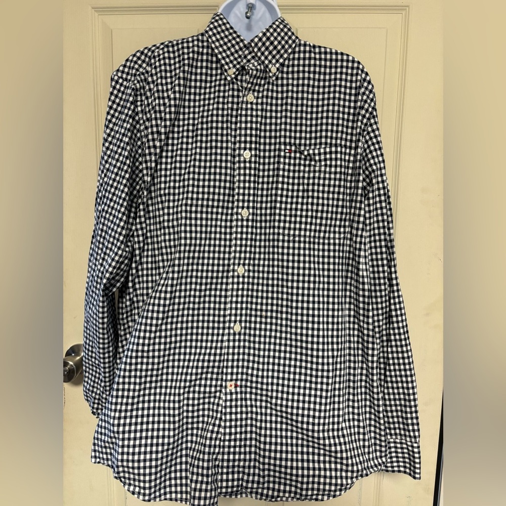 Men’s button down shirt navy white check size large